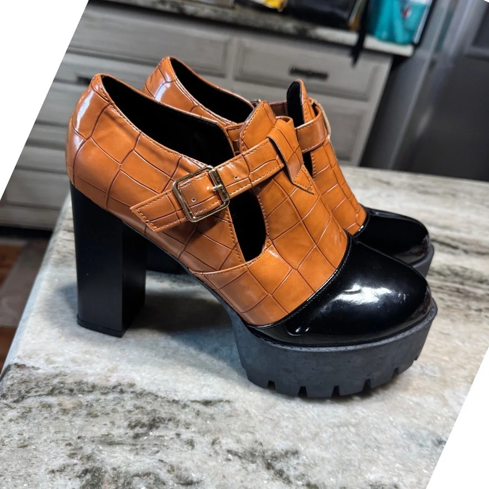 Y2K Chunky Platform Mary Jane Heels Womens EU 41 US 10 Croc Lug Sole Goth Grunge